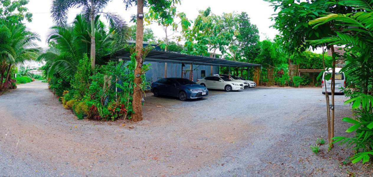 Jingjit Hotel Krabi town Esterno foto