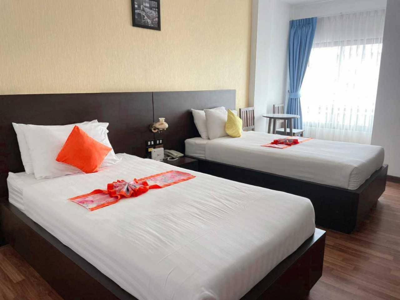 Jingjit Hotel Krabi town Esterno foto
