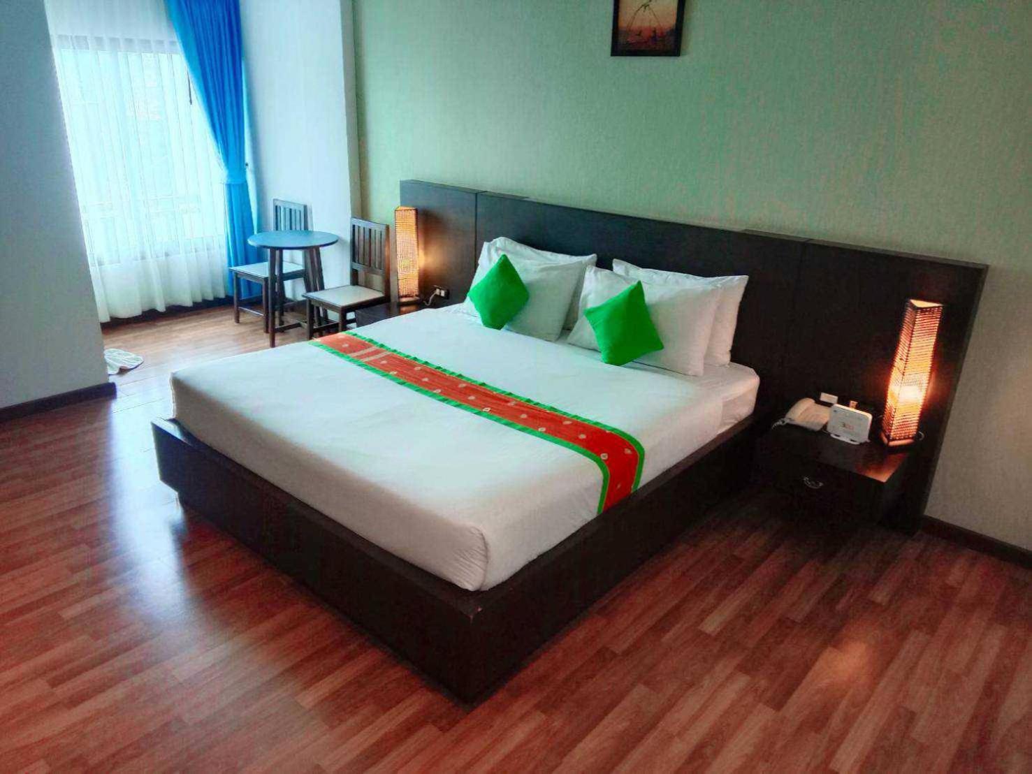 Jingjit Hotel Krabi town Esterno foto
