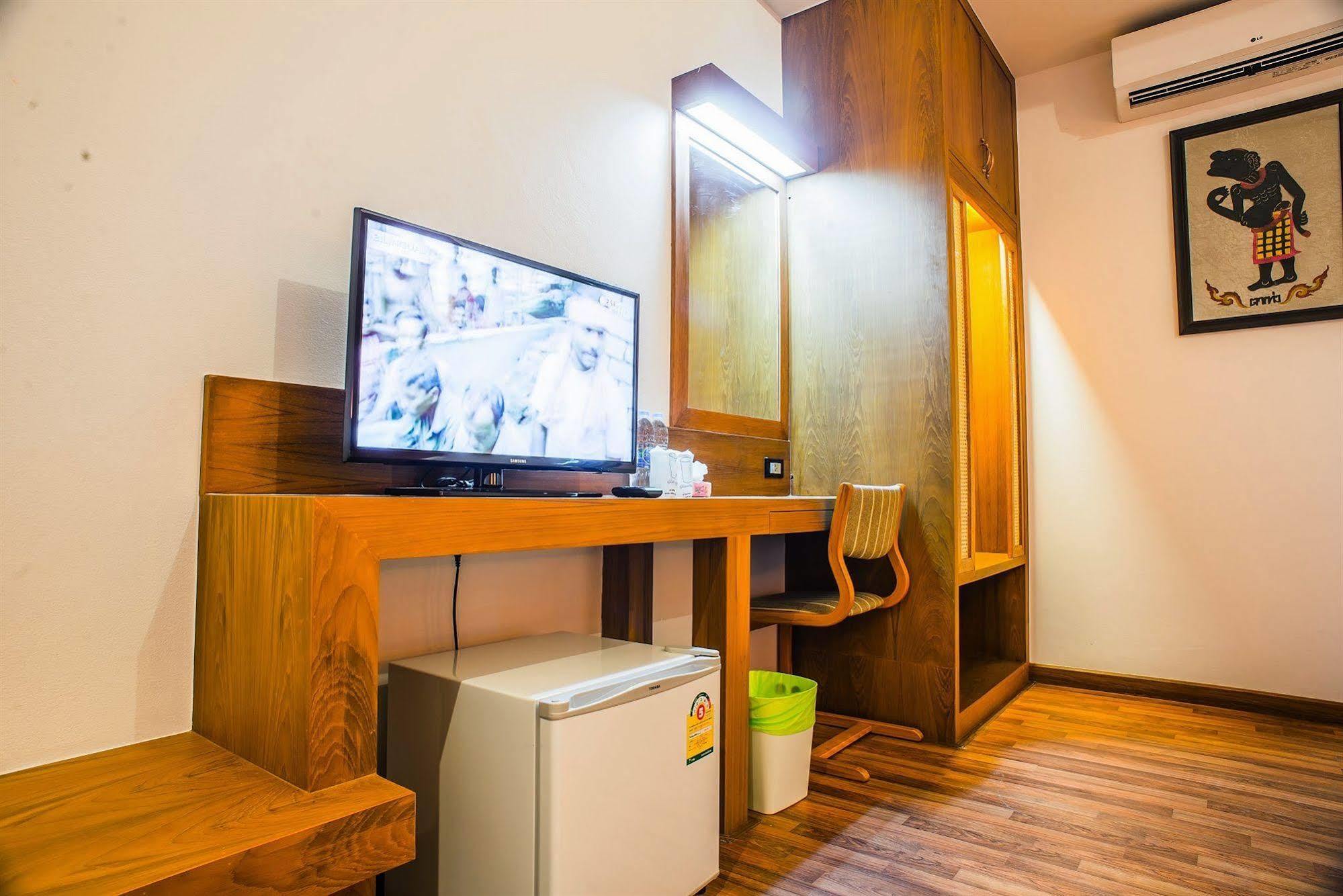 Jingjit Hotel Krabi town Esterno foto